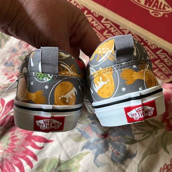 VANS Size 7 YOUTH Glow-In-Dark Martian UFO Earth Astronaut $79 NEW - Picture 10 of 16